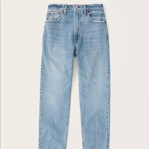 Abercrombie Mom Jeans 34 Short